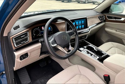 2025 Volkswagen Atlas 2.0T SE w/Technology