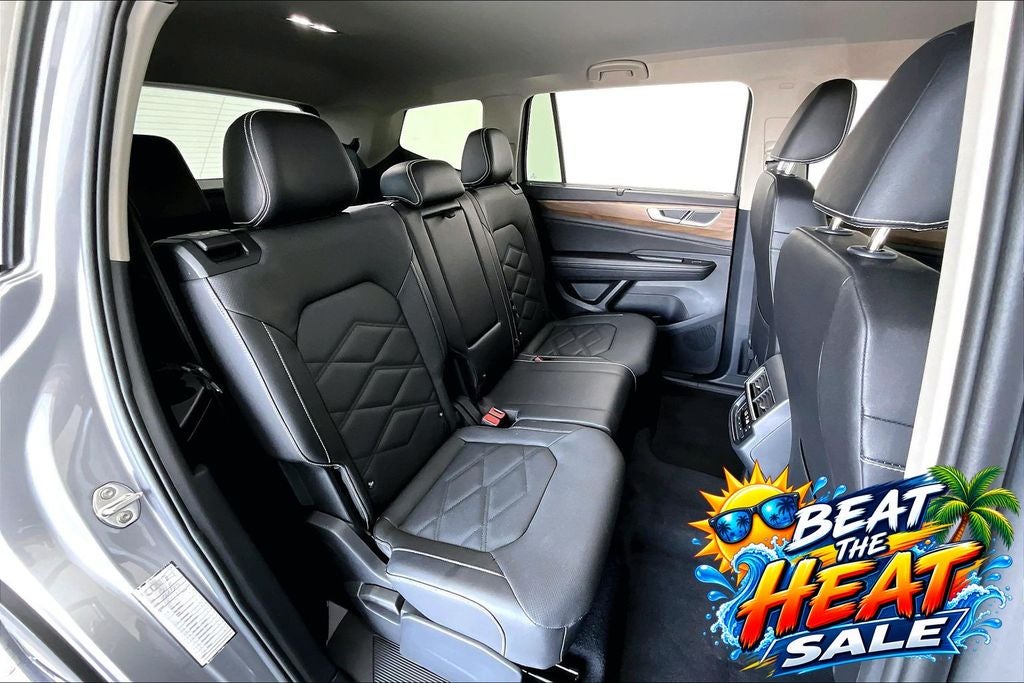 2025 Volkswagen Atlas 2.0T SE w/Technology