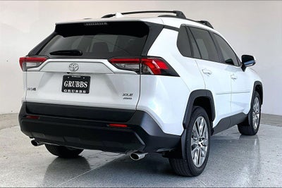 2023 Toyota RAV4 XLE Premium