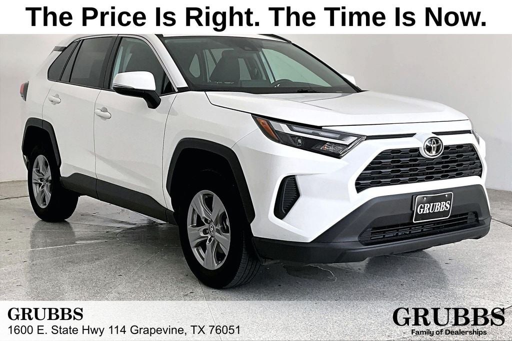2025 Toyota RAV4 XLE