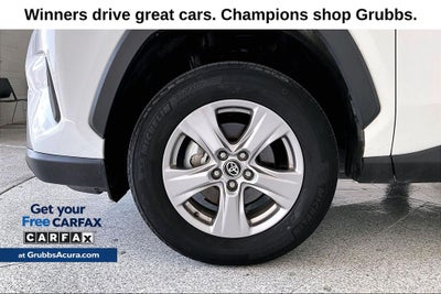 2025 Toyota RAV4 XLE