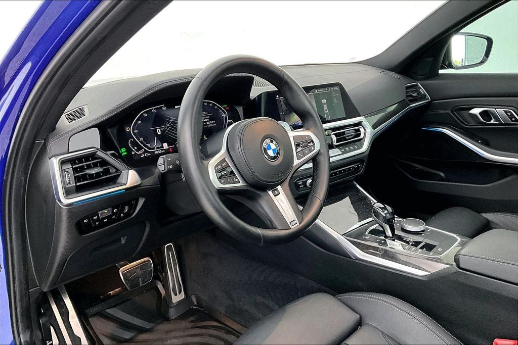 2021 BMW 3 Series 330e iPerformance