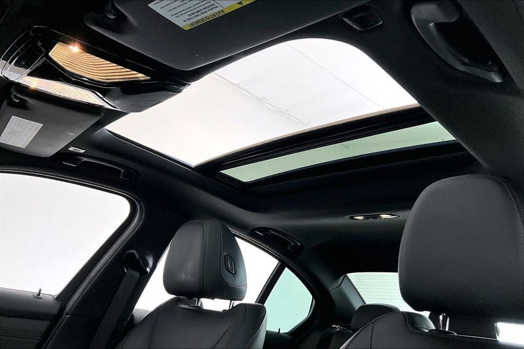 2021 BMW 3 Series 330e iPerformance
