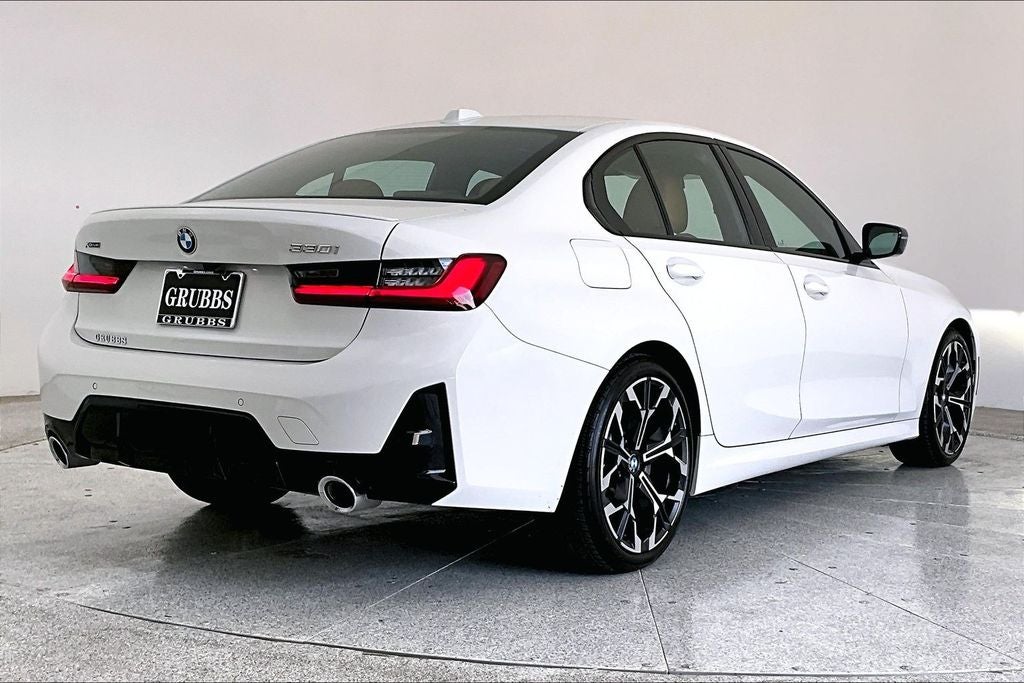 2025 BMW 3 Series 330i xDrive M Sport