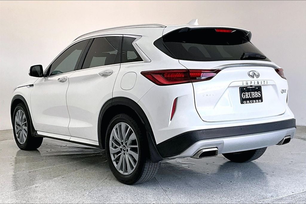 2023 INFINITI QX50 LUXE