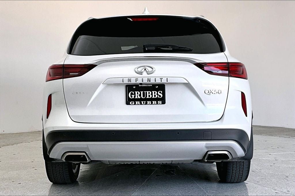 2023 INFINITI QX50 LUXE