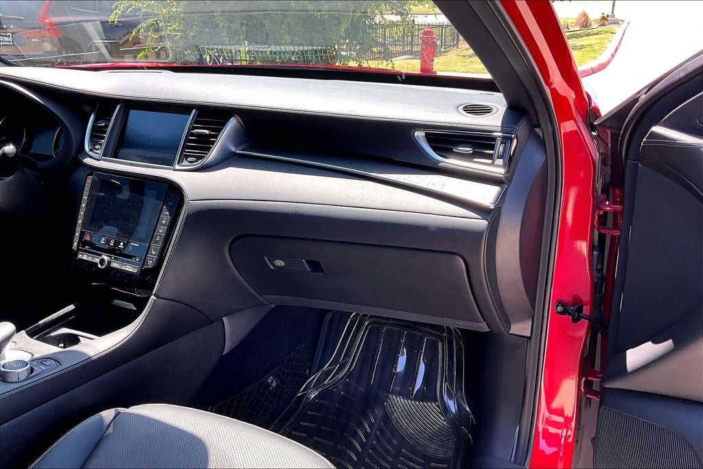2023 INFINITI QX55 SENSORY