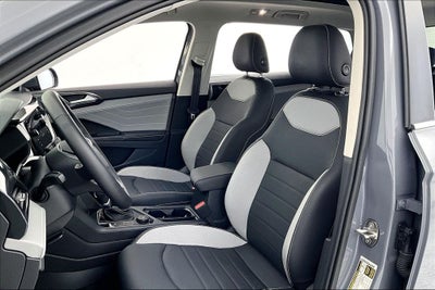 2024 Volkswagen Taos 1.5T SEL