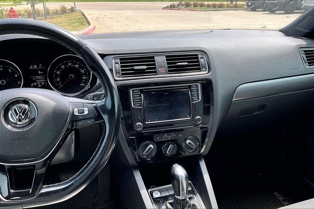 2016 Volkswagen Jetta 1.8T Sport