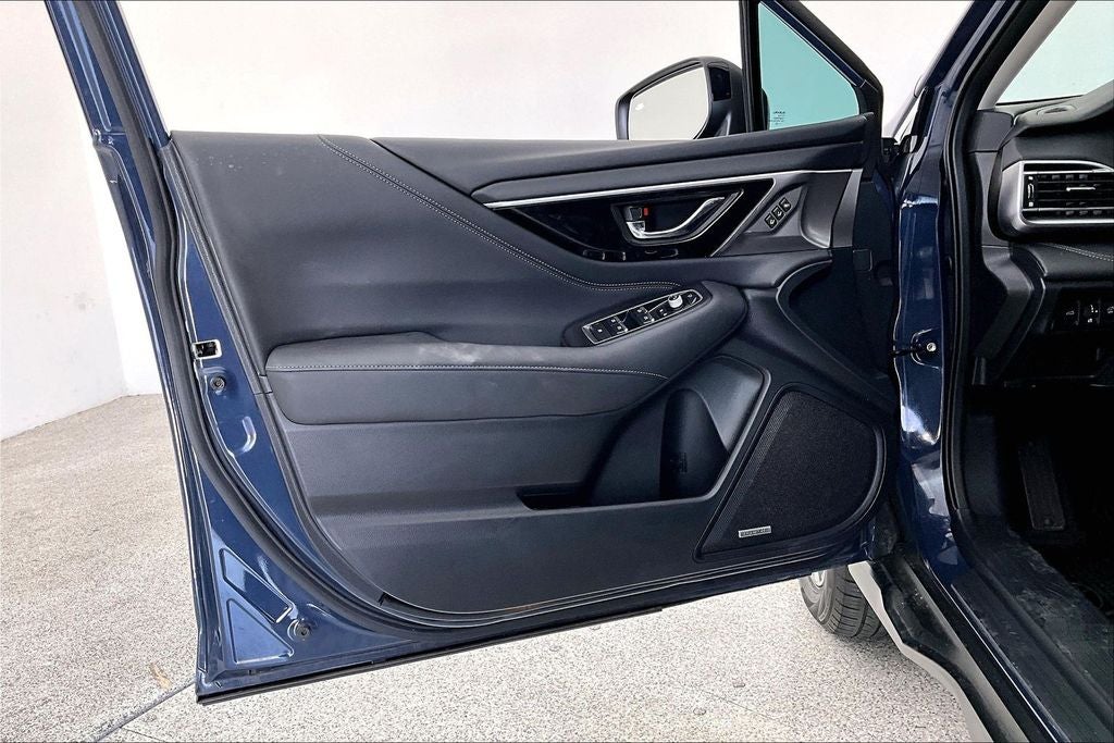 2023 Subaru Outback Touring
