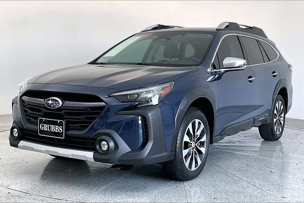 2023 Subaru Outback Touring