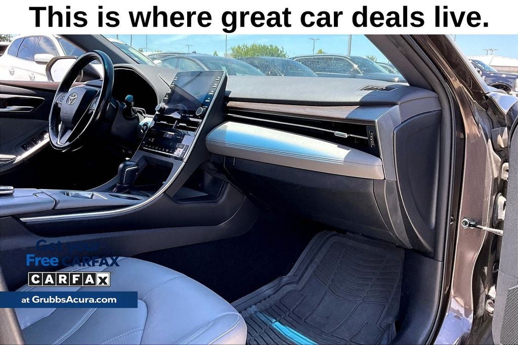 2019 Toyota Avalon XLE