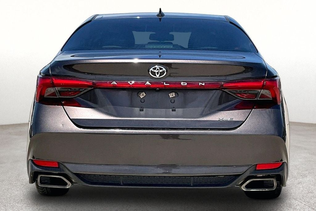 2019 Toyota Avalon XLE