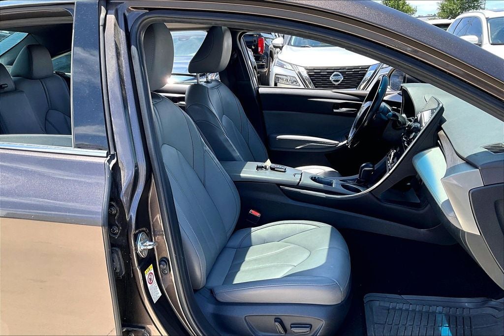2019 Toyota Avalon XLE