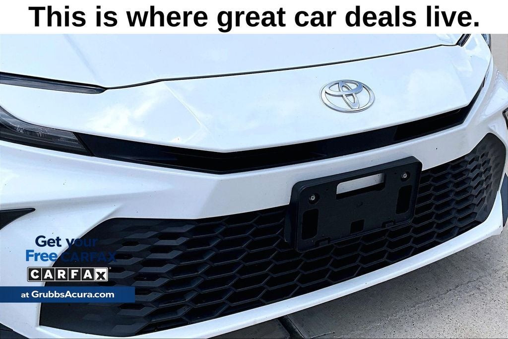 2025 Toyota Camry SE