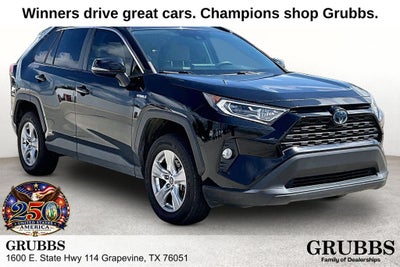 2020 Toyota RAV4 Hybrid XLE