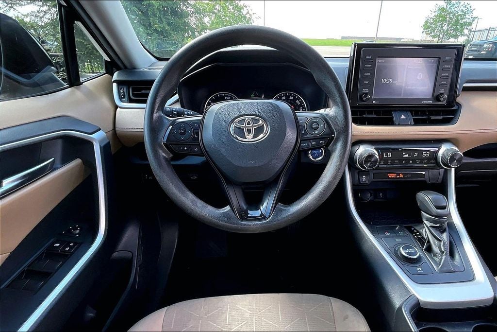2020 Toyota RAV4 Hybrid XLE