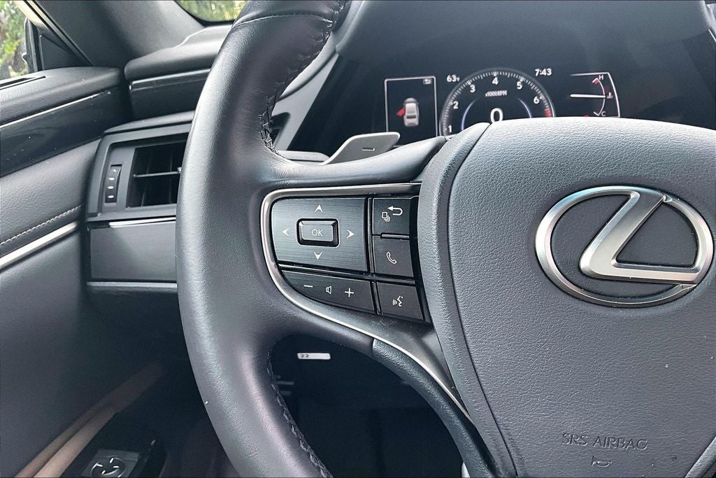 2025 Lexus ES 350