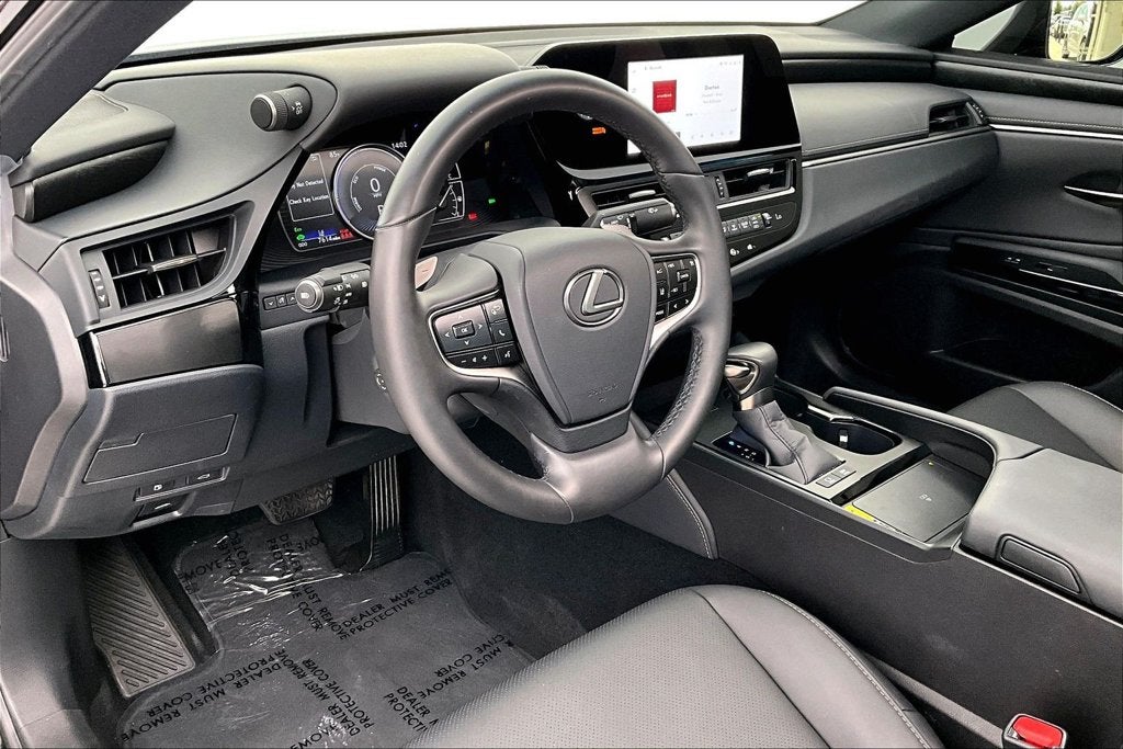 2025 Lexus ES 300h
