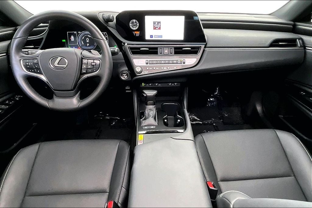 2025 Lexus ES 300h