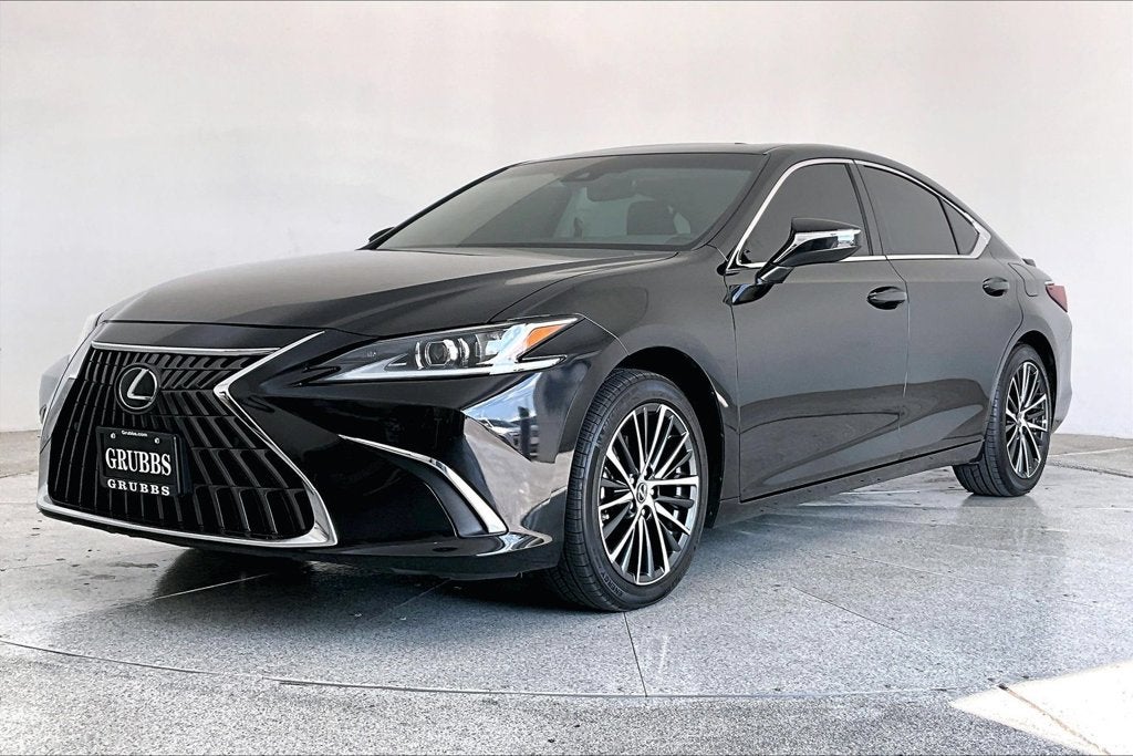2025 Lexus ES 300h