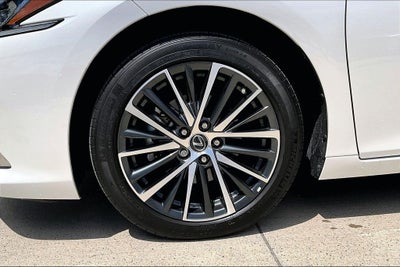 2025 Lexus ES 350