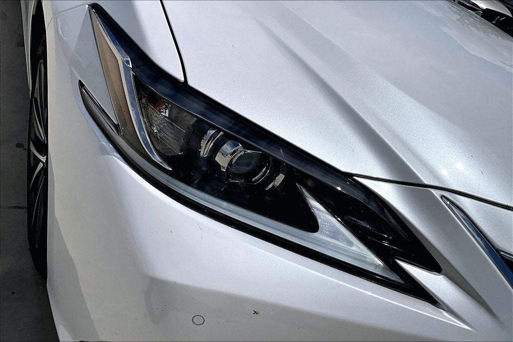 2025 Lexus ES 350
