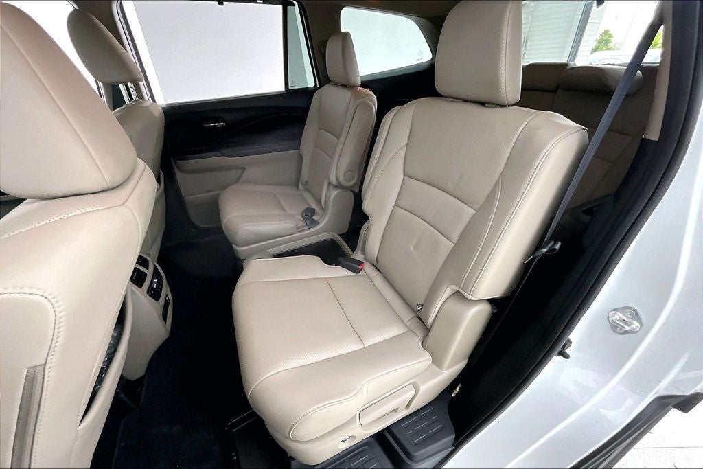 2022 Honda Pilot Elite