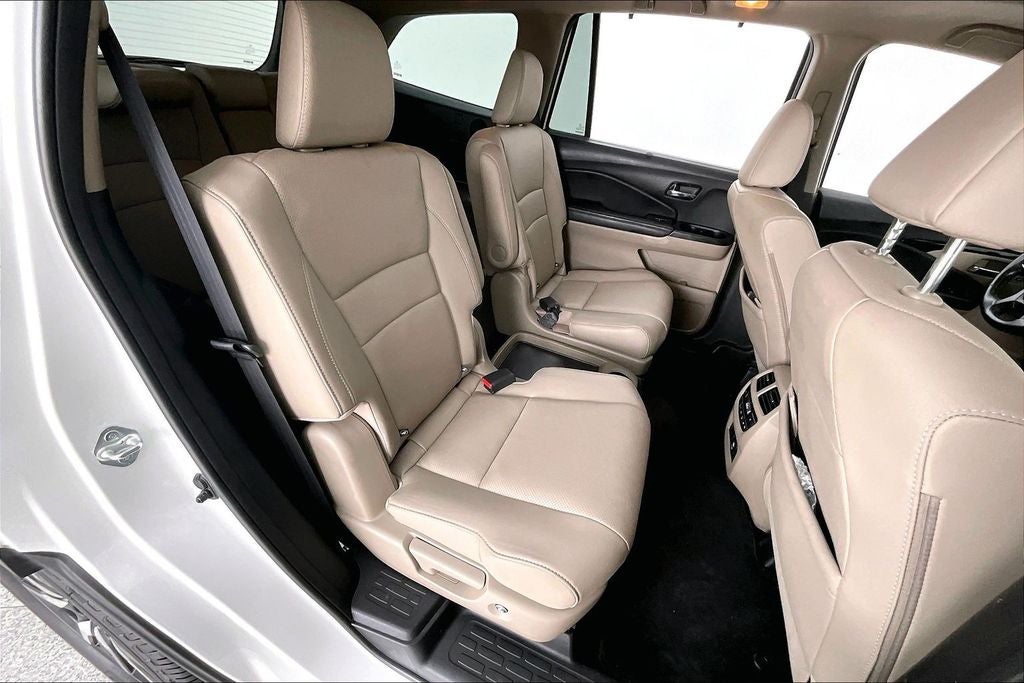 2022 Honda Pilot Elite