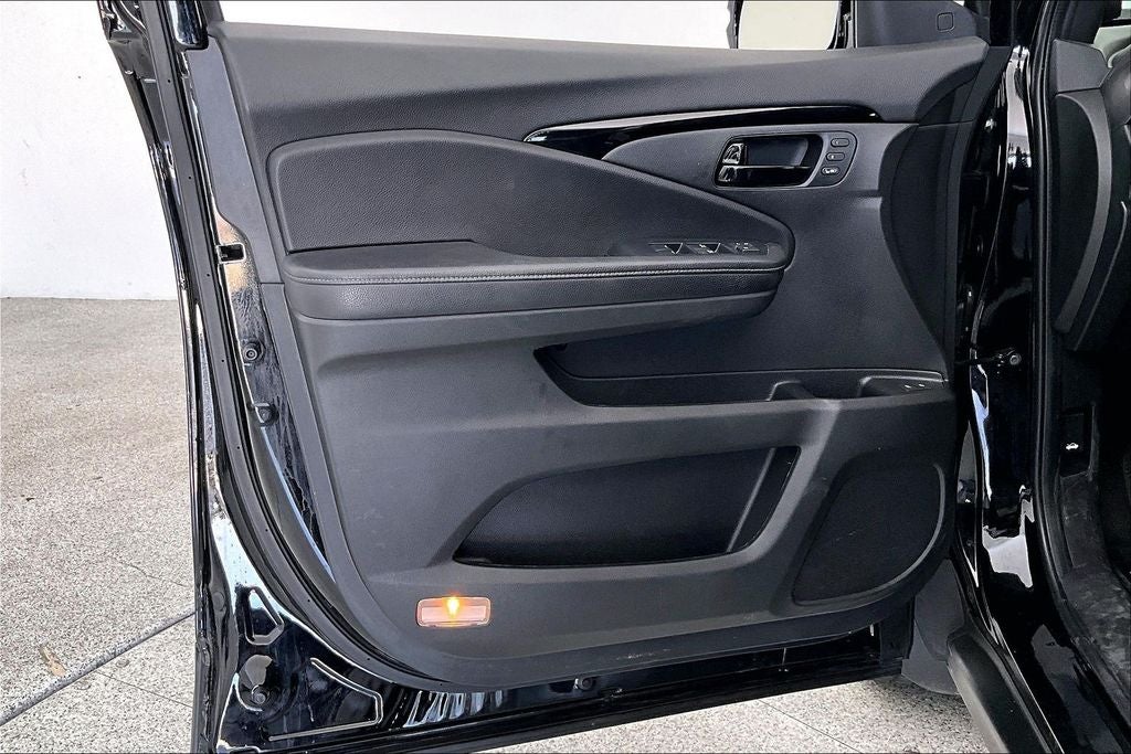 2023 Honda Passport Elite