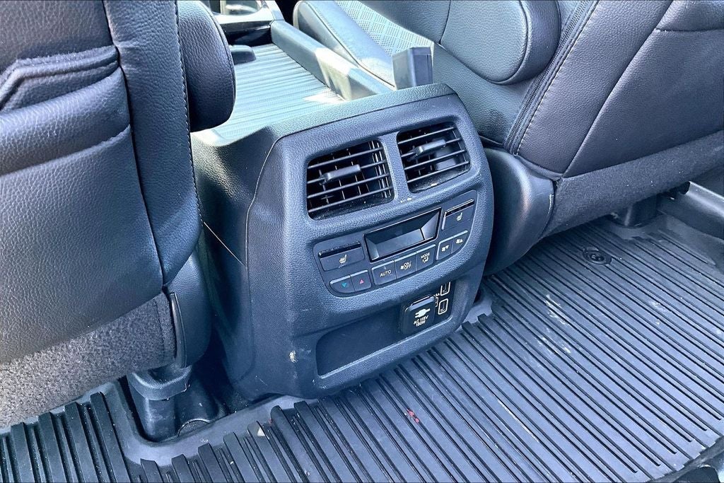 2023 Honda Passport Elite
