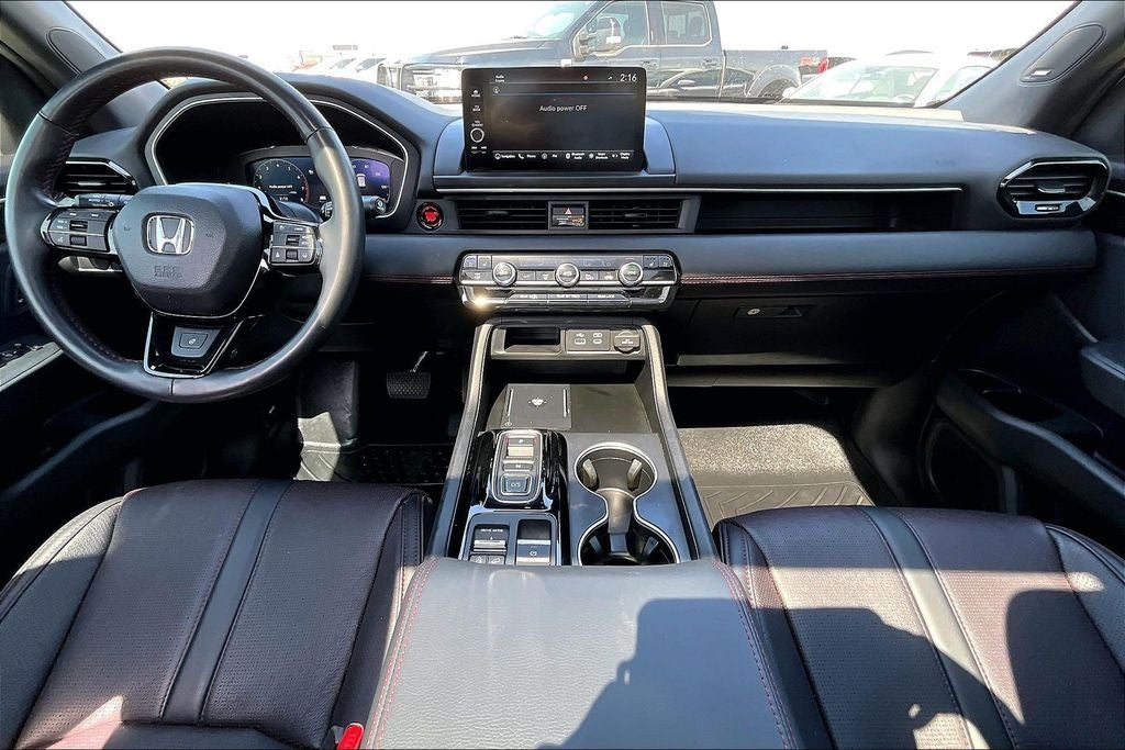 2025 Honda Pilot Black Edition