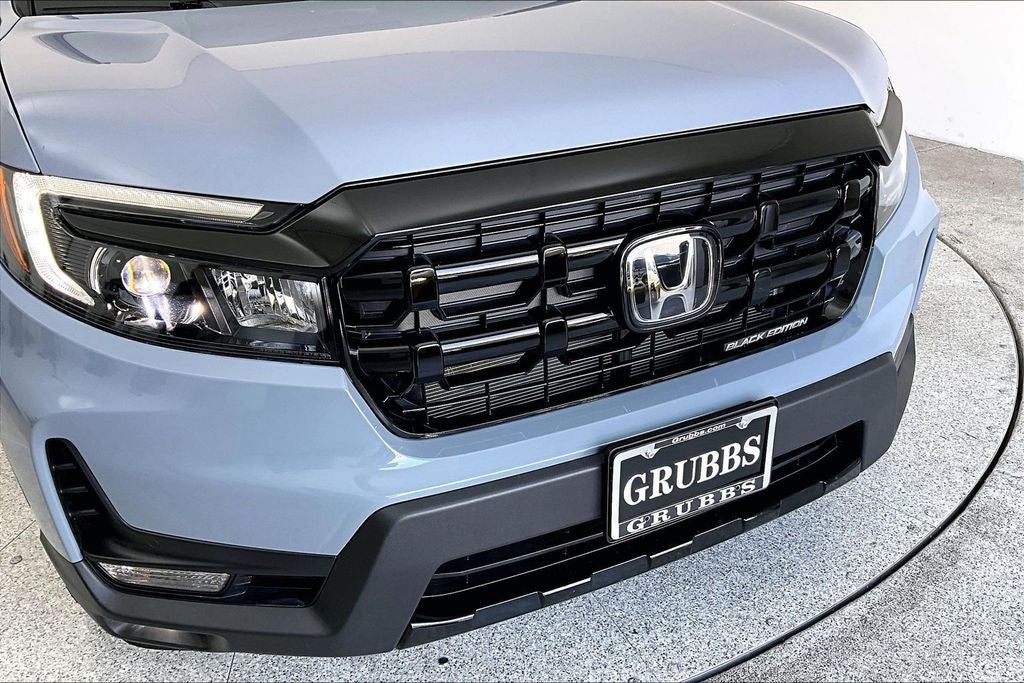2025 Honda Ridgeline Black Edition