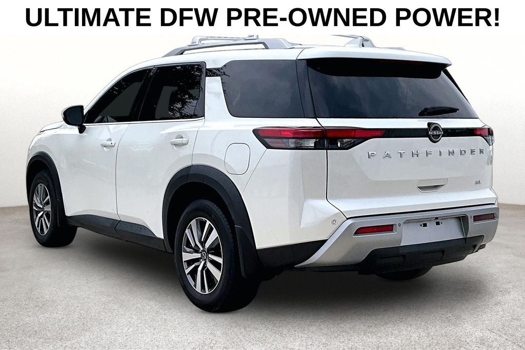 2024 Nissan Pathfinder SL