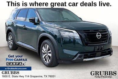 2024 Nissan Pathfinder SL