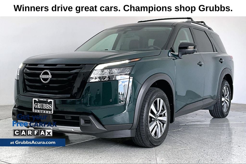 2024 Nissan Pathfinder SL