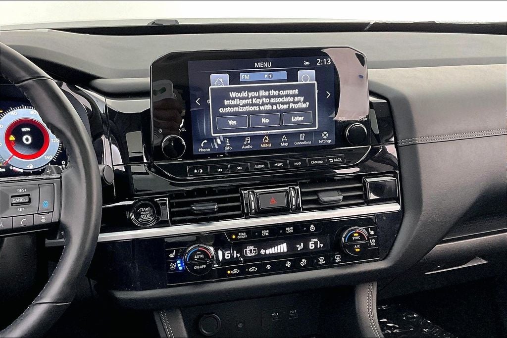 2025 Nissan Pathfinder Platinum