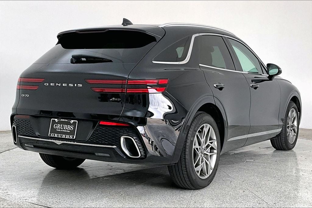 2024 Genesis GV70 2.5T
