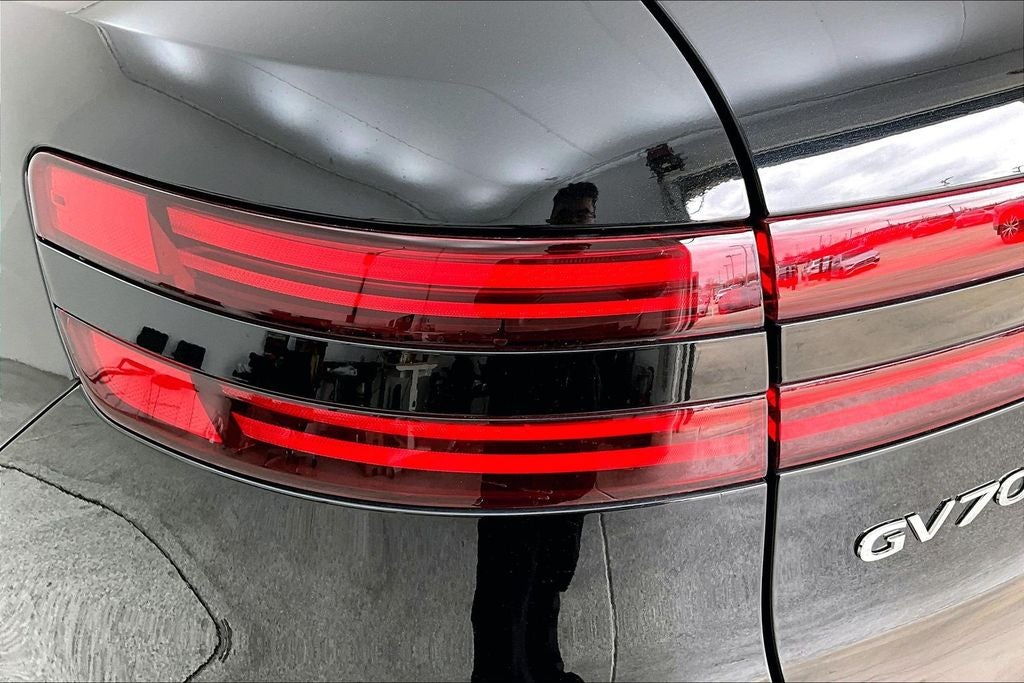 2024 Genesis GV70 2.5T