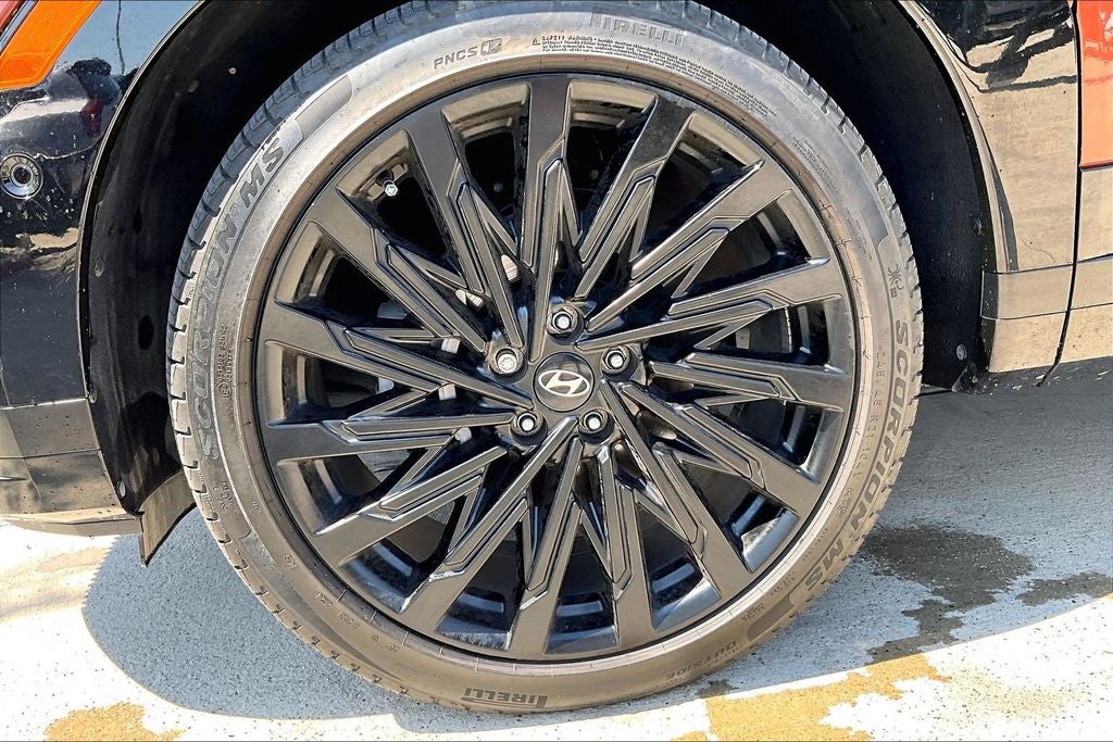 2025 Hyundai Santa Fe Calligraphy