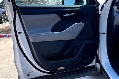 2020 Toyota Highlander XLE