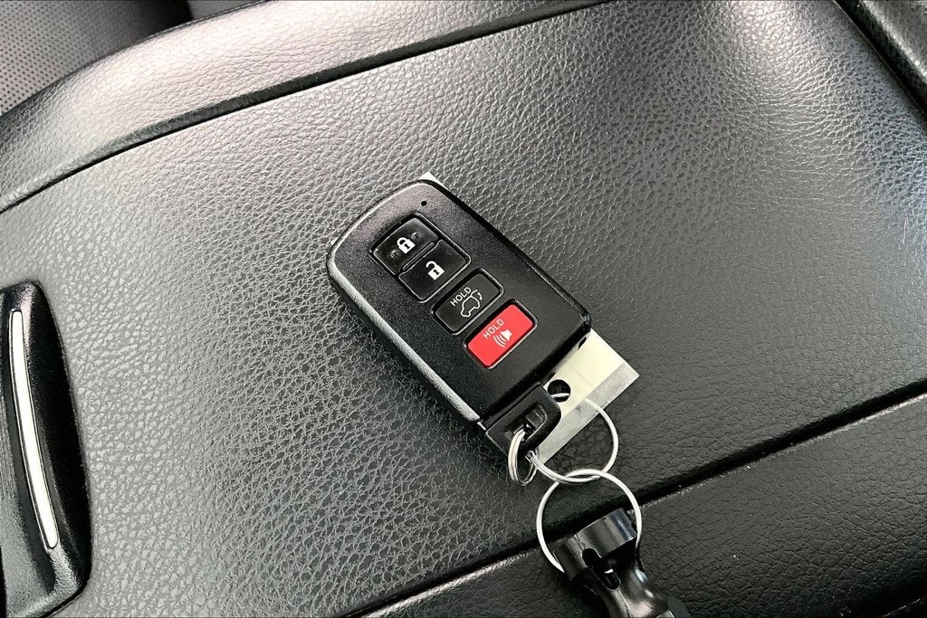 2018 Toyota Highlander Limited Platinum