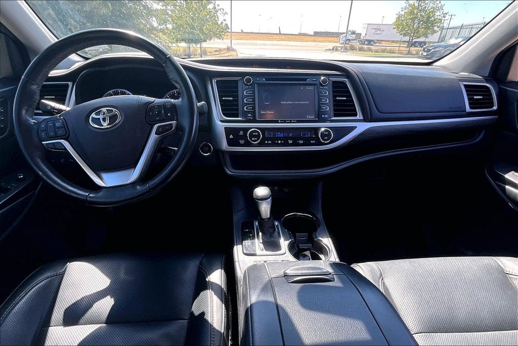 2018 Toyota Highlander Limited Platinum