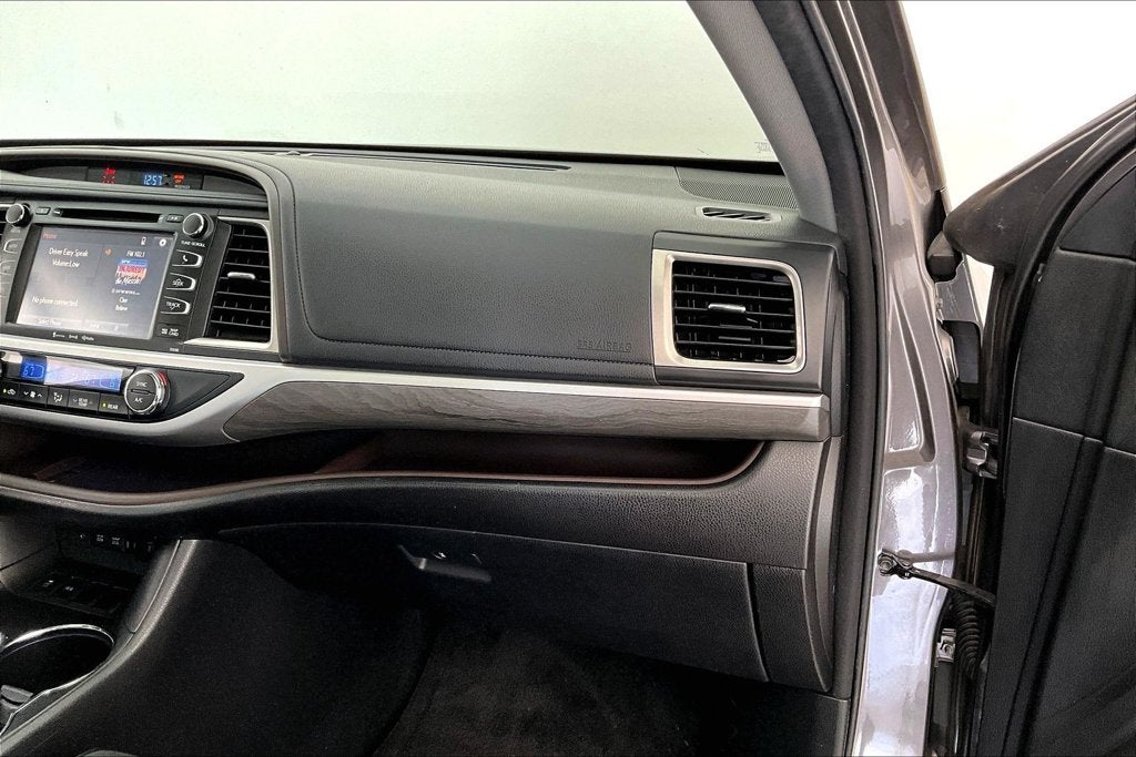 2018 Toyota Highlander Limited Platinum