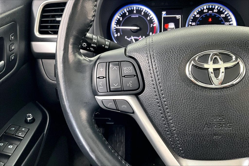 2018 Toyota Highlander Limited Platinum