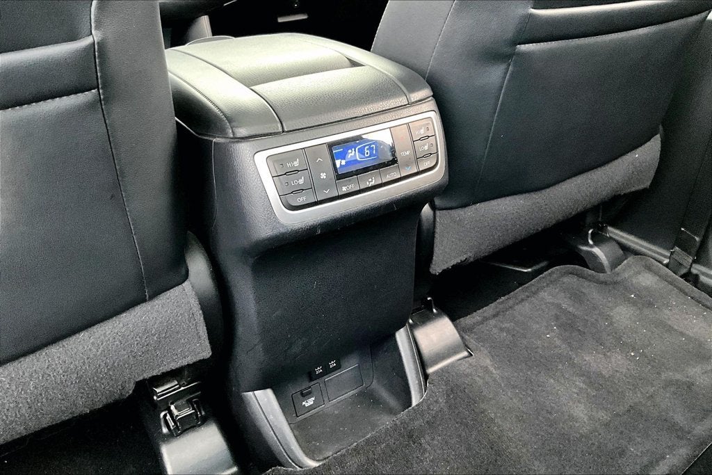 2018 Toyota Highlander Limited Platinum
