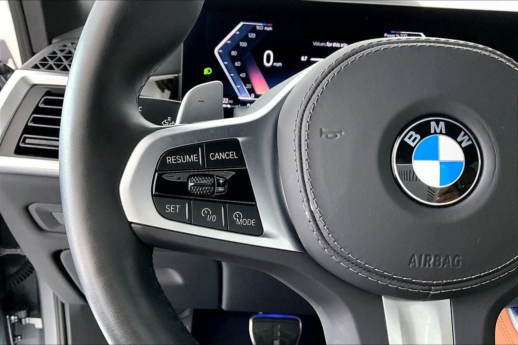 2025 BMW X5 xDrive40i M Sport