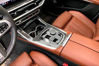 2024 BMW X7 M60i