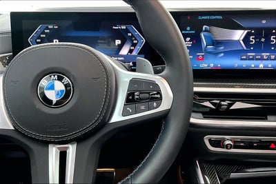 2024 BMW X7 M60i