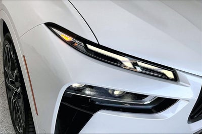 2024 BMW X7 M60i